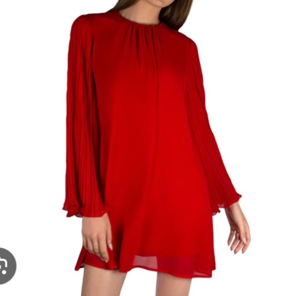 BB Dakota red chiffon mini dress size large pleated bell sleeves rhinestones New